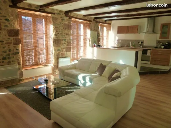 Appartement T2 rénové hyper centre d'Espalion