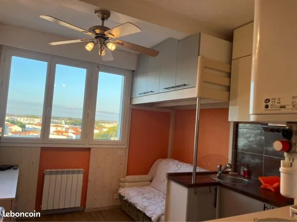 Studio rénové Royan proche plage