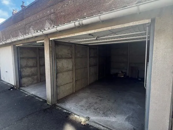 Box sécurisé à louer - secteur Jean-Baptiste Lebas (Lille)