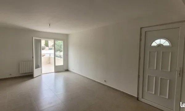🏡 T2 avec terrasse - Investissement locatif - Locataire en place - Rentabilité ~5,4%