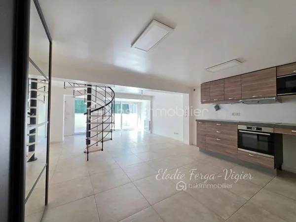 Beau T3 • 69,50 m² • 2 terrasses • parking • Alfortville centre • quartier des Fleurs • 15 min de Pa