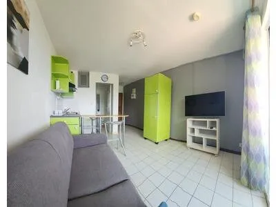 À LOUER - STUDIO MEUBLÉ Morne Morissot 97200 Fort-de-FRANCE