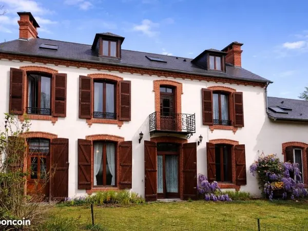 Grande maison de caractère avec dépendances et jardin - Aureilhan (65800), proche Tarbes, Hautes Pyr