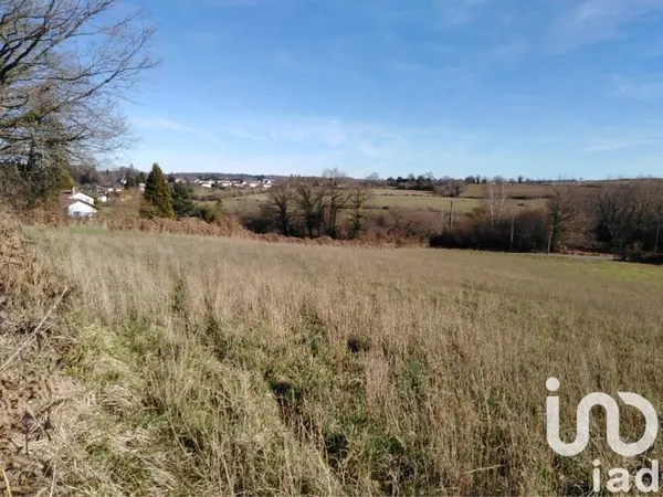 Terrain 2622 m²