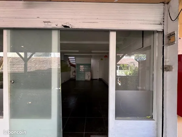 LOCAL COMMERCIAL/ À VENDRE /CLUNY/56m2