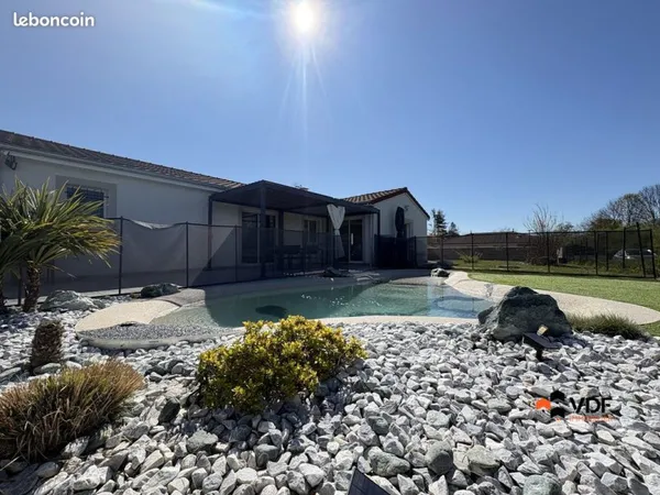 Propriété 5 pièces 135 m²