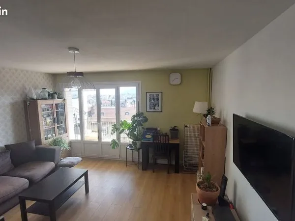 Appartement T4 meublé