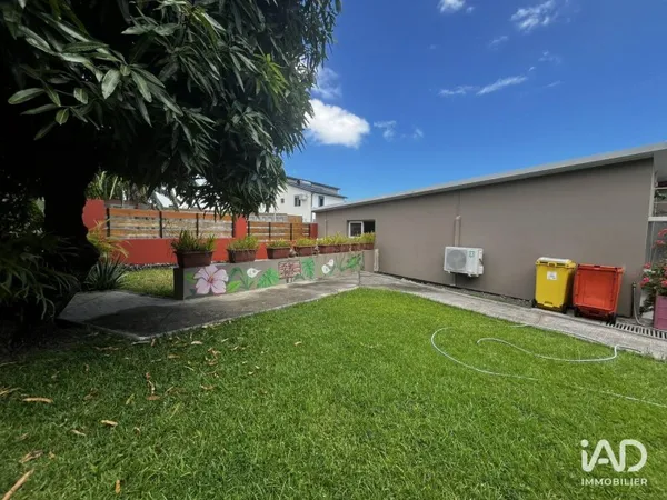 Local commercial 200 m²