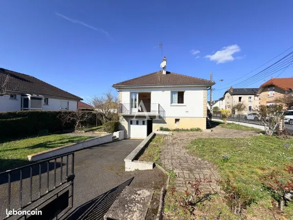 Maison sur sous sol quartier gionne