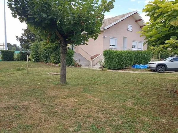 Maison 5 pièces 138 m²