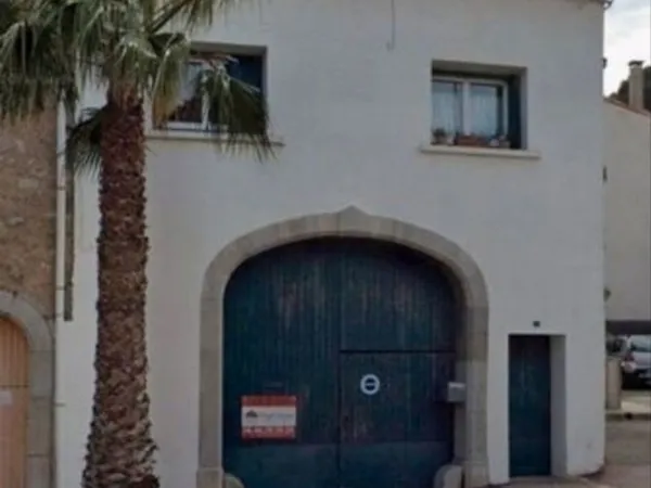 ENSEMBLE IMMOBILIER GARAGE + APPARTEMENT T4 AVEC TERRASSE