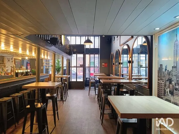 Local commercial 110 m²