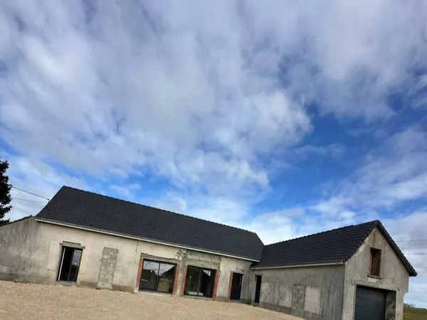 Maison 150 m2 Yvré le Pôlin