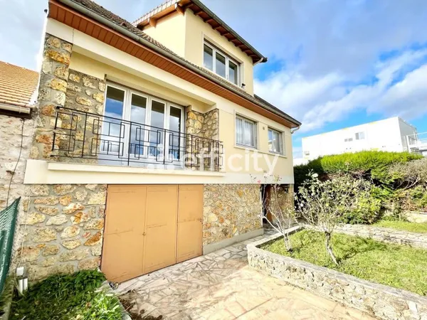 Maison 5 pièces 142 m²