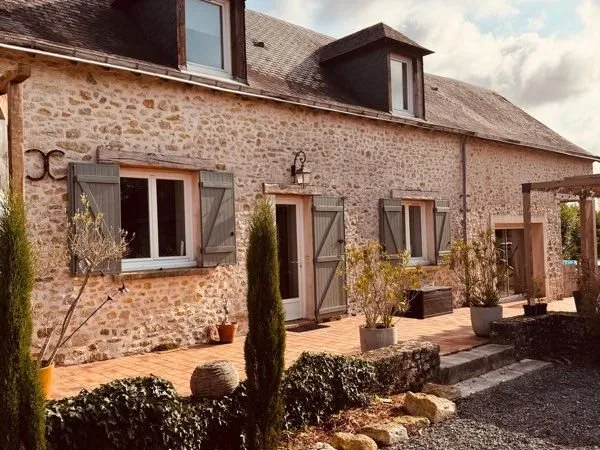 Longère rénovée 175 m²