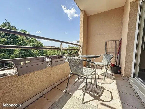 MONTPELLIER - Quartier Rives du Lez F2 lumineux