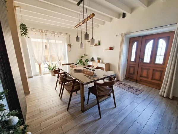 Maison 5 pièces 142 m²