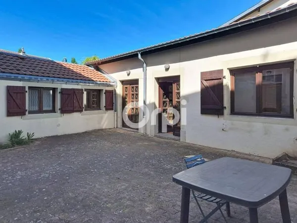 Immeuble 80 m²