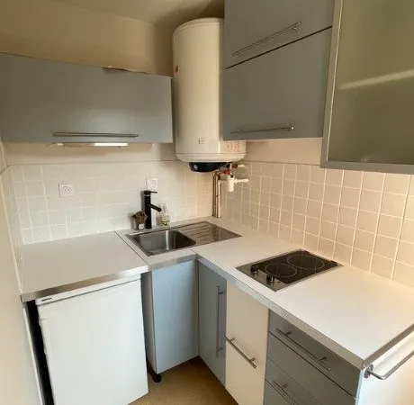 Toulouse - A LOUER T2 de 32m². Loyer: 580€