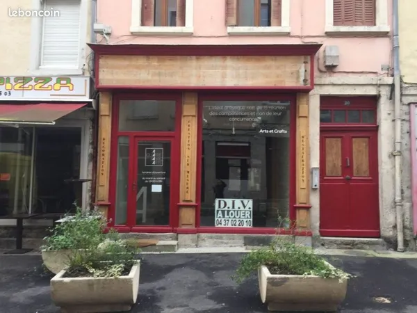 Local commercial 105 m² Vienne