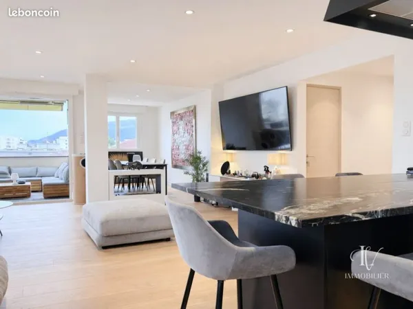 Appartement 4 pièces 112 m²