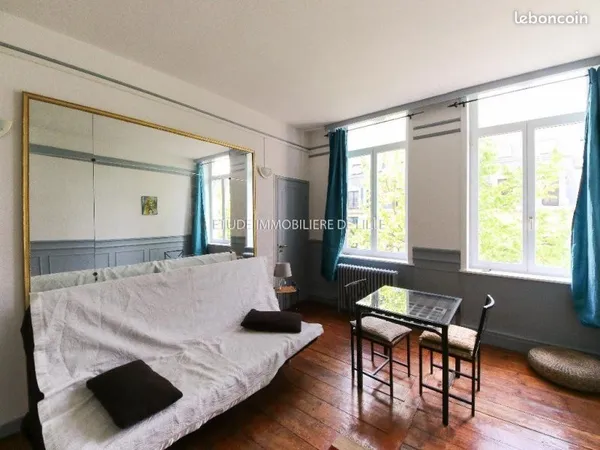 Studio 1 pièce 26 m²