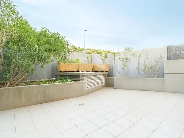 Mandelieu 2 pièces 47 m2 grande terrasse et parking sous-sol
