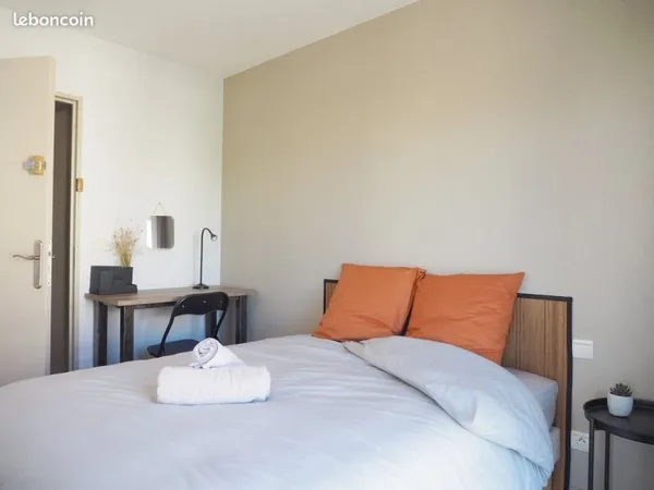 Une chambre de libre dans colocation 4ch de 110m² Moulin à vent