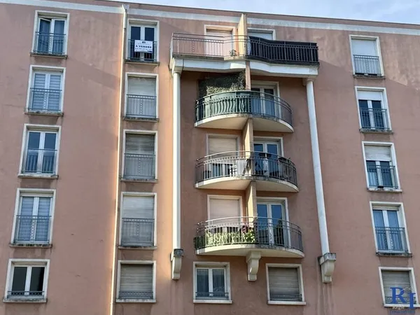 Idéal investisseur - Studio 17m2 tout confort - Bien situé