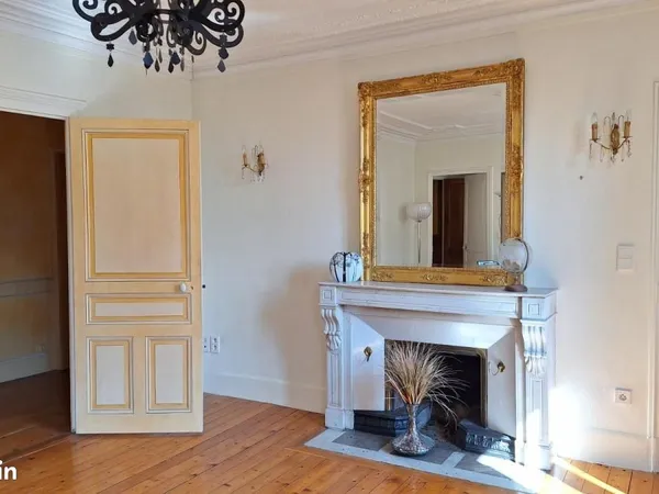Appartement 5 pièces 128 m²