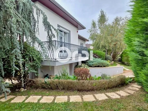Maison 4 pièces 171 m²