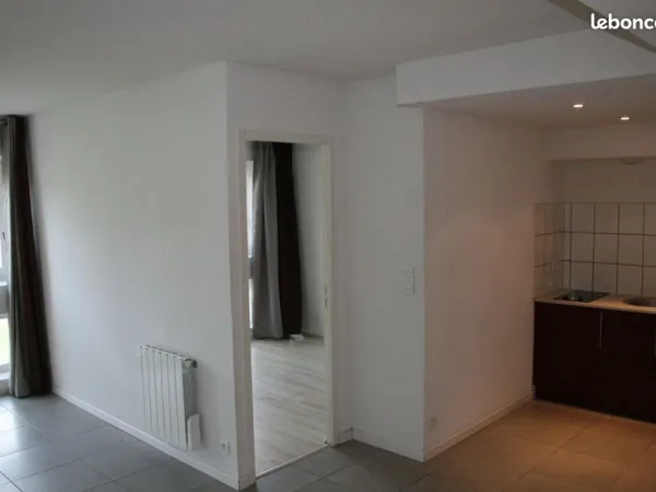 Appartement T2 proche hypercentre
