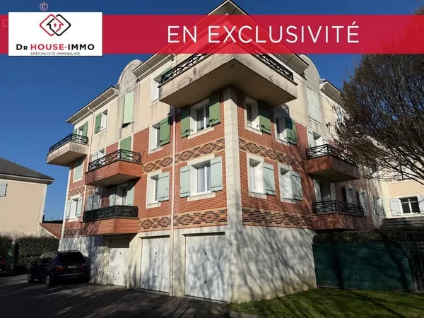 APPARTEMENT 3 PIECES avec BALCON