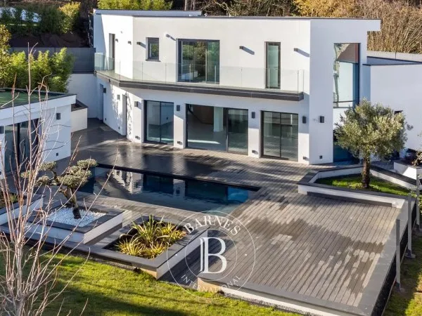 Orgeval - magnifique maison d'architecte neuve