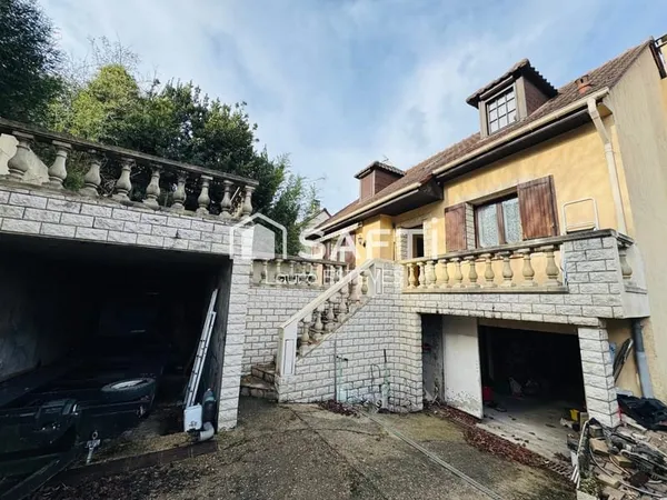 Grande maison à Montfermeil avec fort potentiel