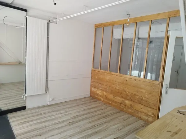 Murs commerciaux 100m2 Centre ancien Clermont-Ferrand