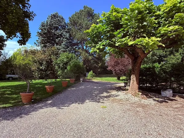 Maison à vendre à Saint-Didier-au-Mont-d'Or - 5 pièces, 150 m²