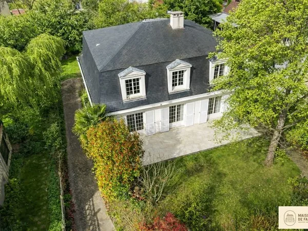 La Mansarde - Maison à vendre à La Celle-Saint-Cloud