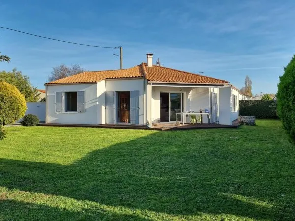 NIEULLE SUR SEUDRE (17600) - Maison entretenue et fonctionnelle - 100 m² sur 800 m²