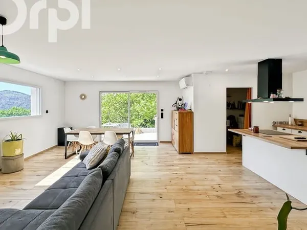 Maison 4 pièces 92 m²