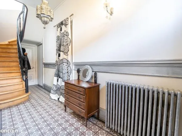 Maison 9 pièces 190 m²