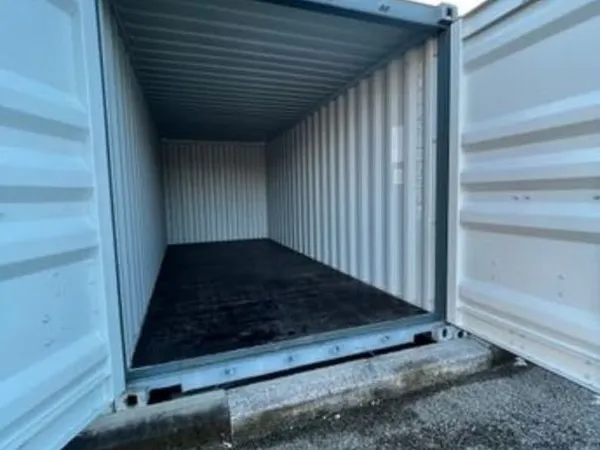 Conteneur de stockage 24/7 - sécurisé (code + caméras) - 14 m² - 160 TTC/mois