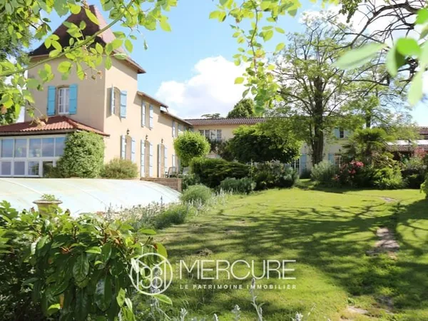 PROPRIÉTÉ - PARC, TENNIS ET PISCINE - NÉRAC (LOT-ET-GARONNE)