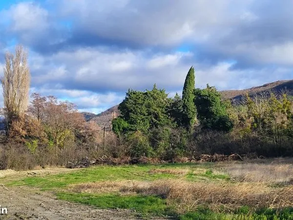 Terrain 784 m² La Touche