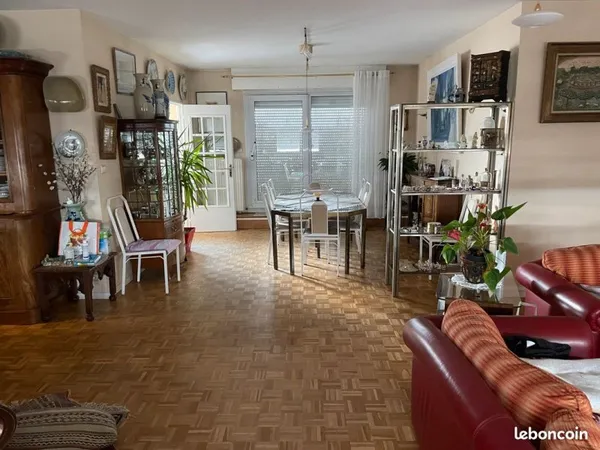 Grand appartement-hypercentre Le Mans