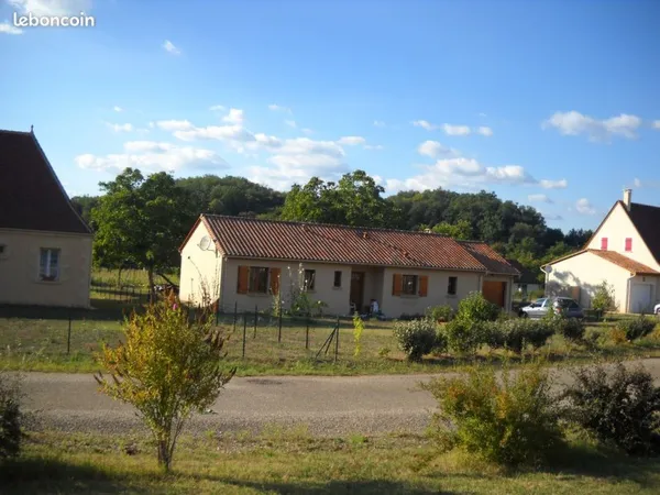 Maison a louer veyrignac