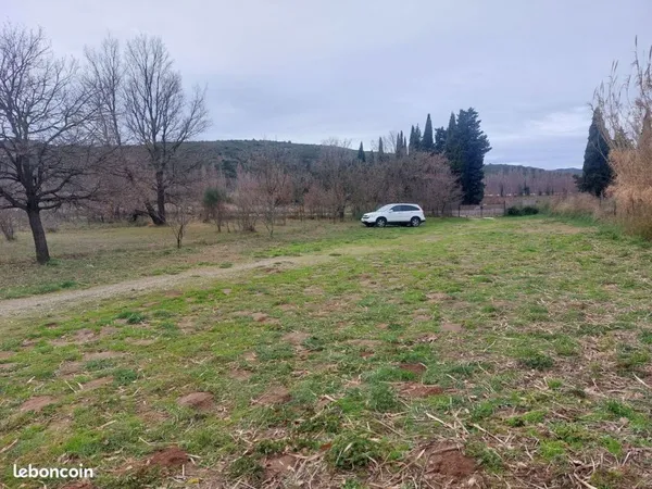 Terrain a louet