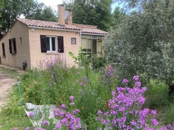 Maison individuelle 4 pièces - 56m² - ESTOUBLON (04270)