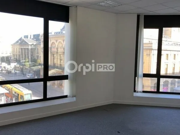 Bureaux 1245 m²