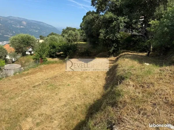 Terrain 1000 m² Castagniers
